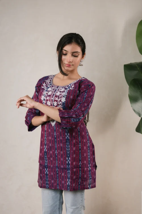 SA Thread Floral Work Short Sambalpuri Kurti – Purple